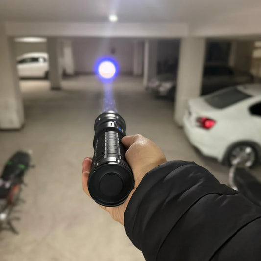 Zoom White Laser Flashlight Torch SLH-891