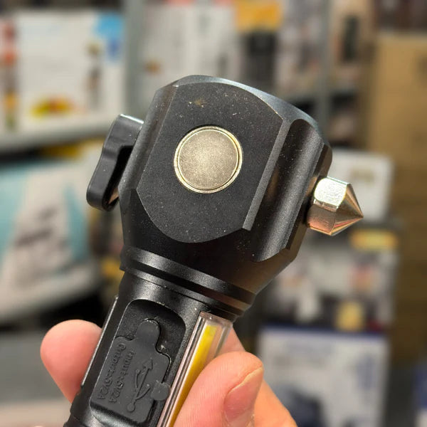 Multi-functional LED USA Flashlight with Glass Breaker