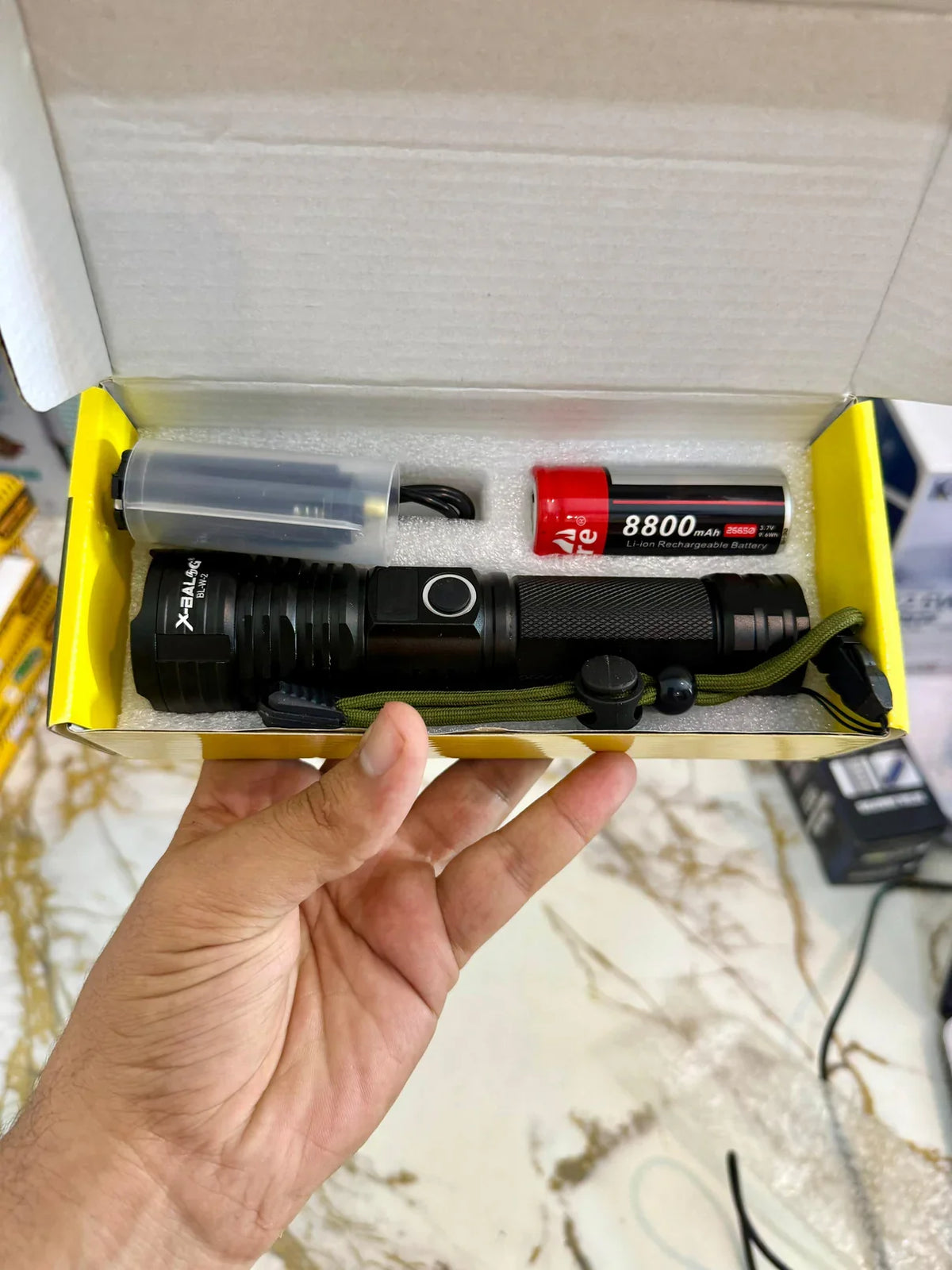 BL-W-2 X Bylong Torch 2 Kilometre Range