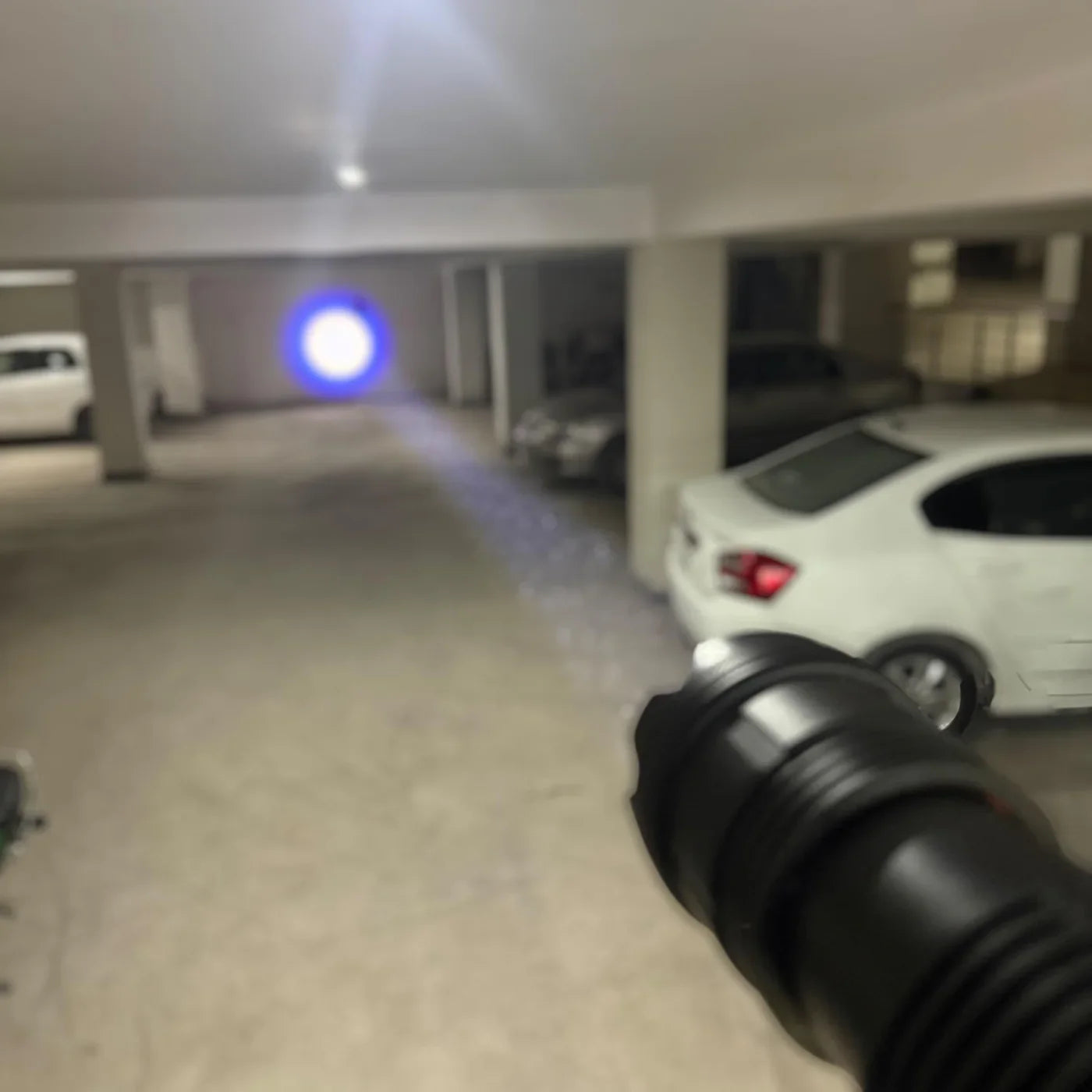 Zoom White Laser Flashlight Torch SLH-891