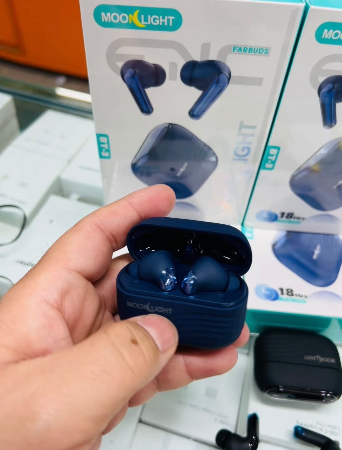 MOON LIGHT BT-3 WATERPROOF EARBUDS