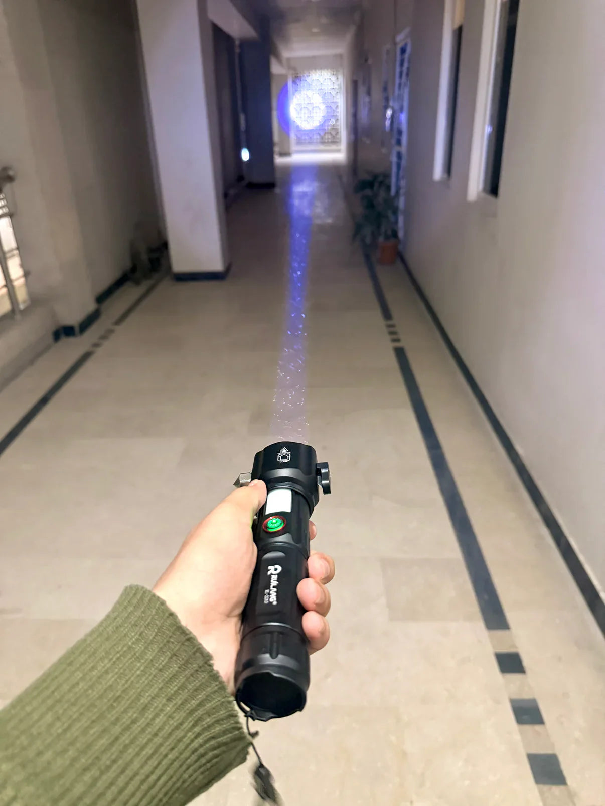 Ruiling RL-2210 Rechargeable Safety Torch (1KM Range, 8800mAh)