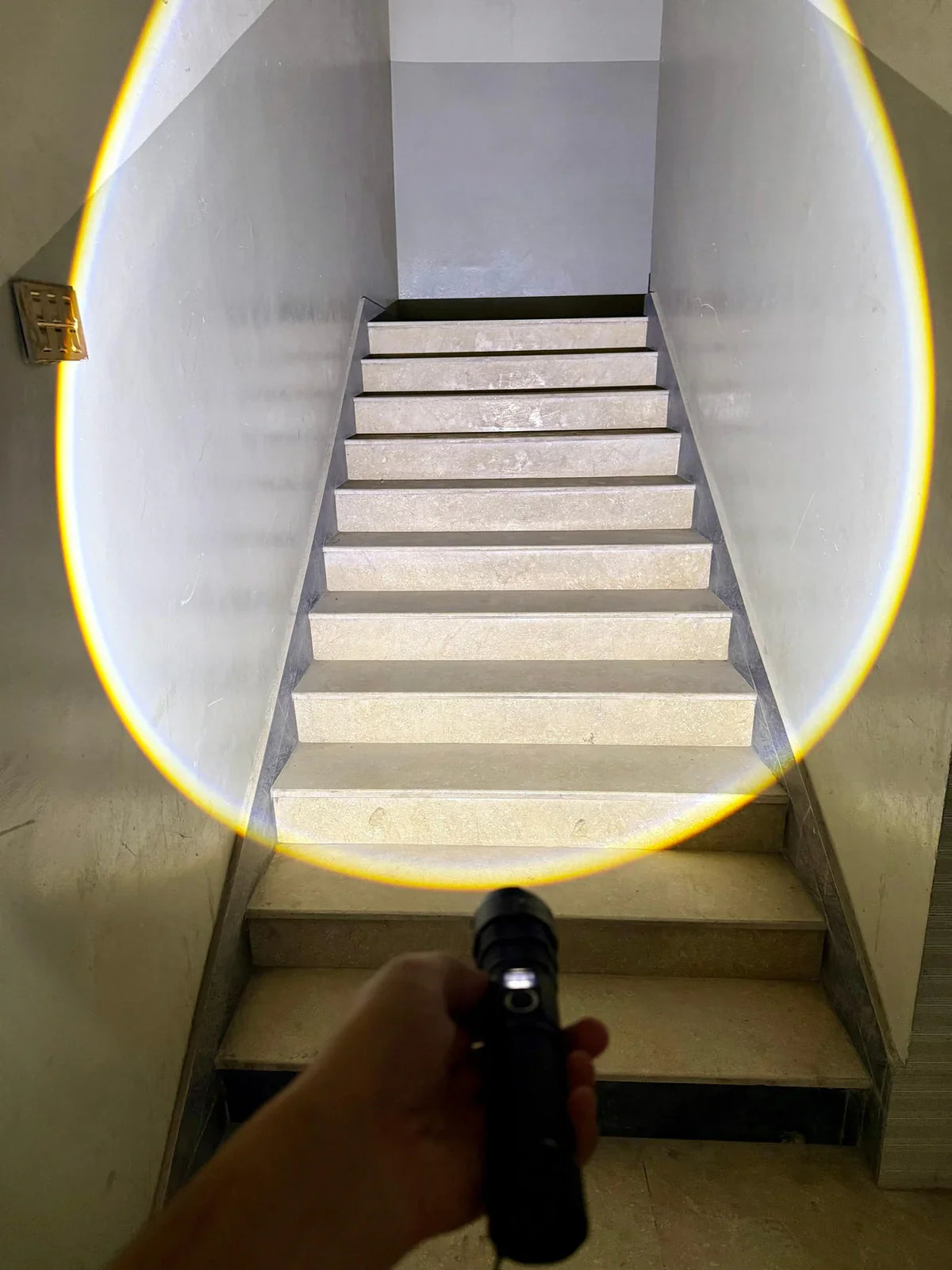 BL-W-2 X Bylong Torch 2 Kilometre Range